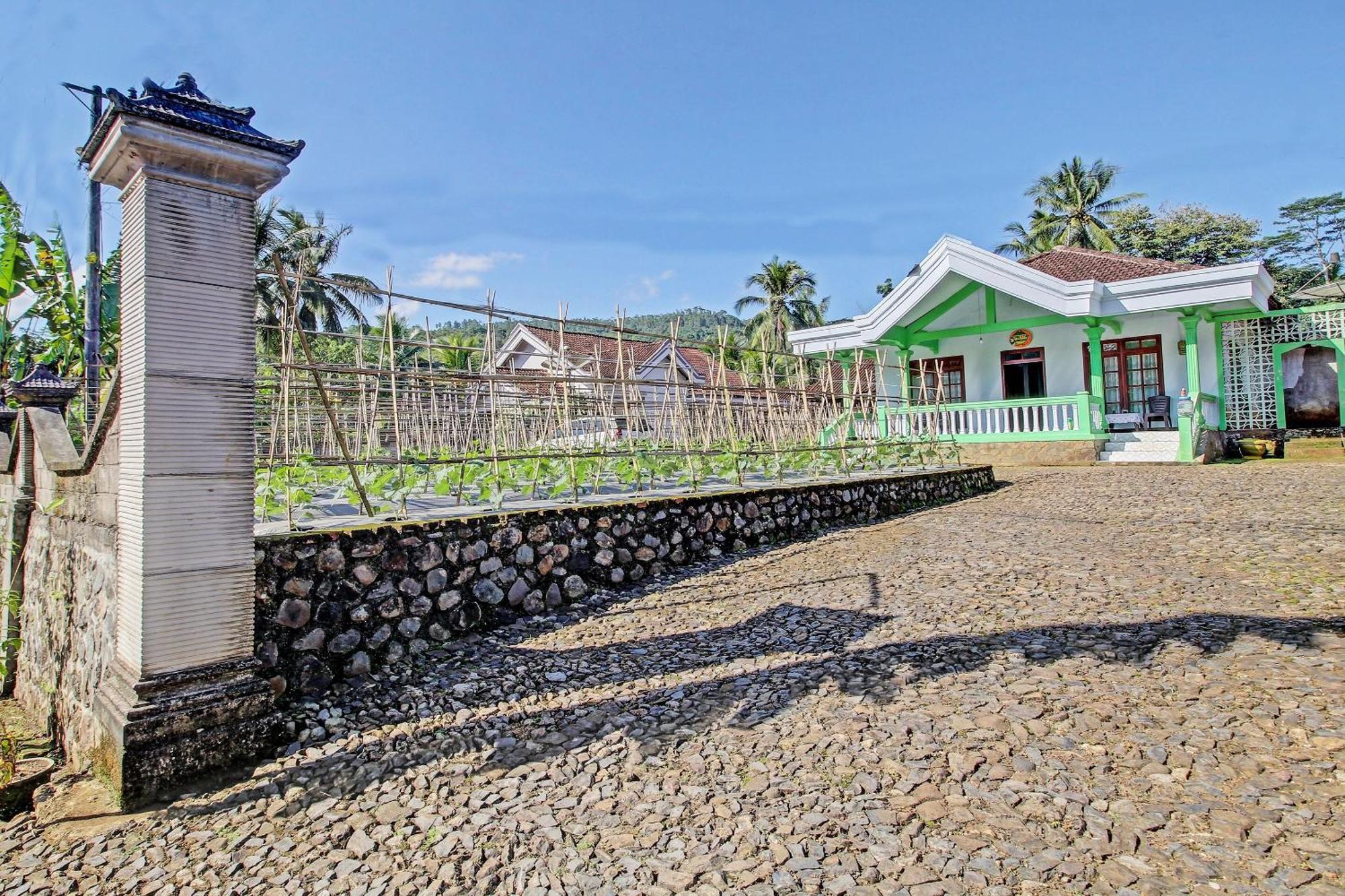 Spot On 91214 Desa Wisata Pandean Otel Trenggalek Dış mekan fotoğraf